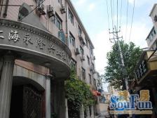 主卧朝南,采光充足,居家装修,繁华地段