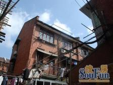 双南全明,位置幽静,楼道干净整洁,业主诚意出售