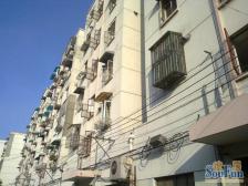 西边套,精装修拎包入住,满五年税少,2号线500米,1梯2户