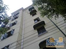 锦阳小区,中间楼层南北通透,推窗即见绿化,诚意出售