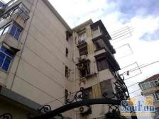 此房满五税费少,中间楼层,全明户型,双轨地铁600米