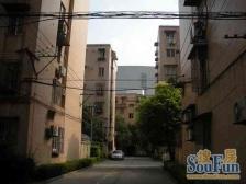 三开间朝南 大超大横厅 JIA格可议找 老客户诚售