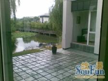 近地铁,临河独栋别墅,无地下室,边套