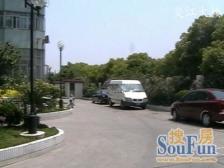 主卧朝南,电梯房,近商圈,交通便利,诚意出售