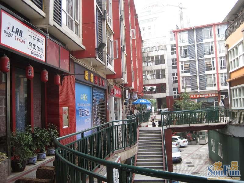小区相关图