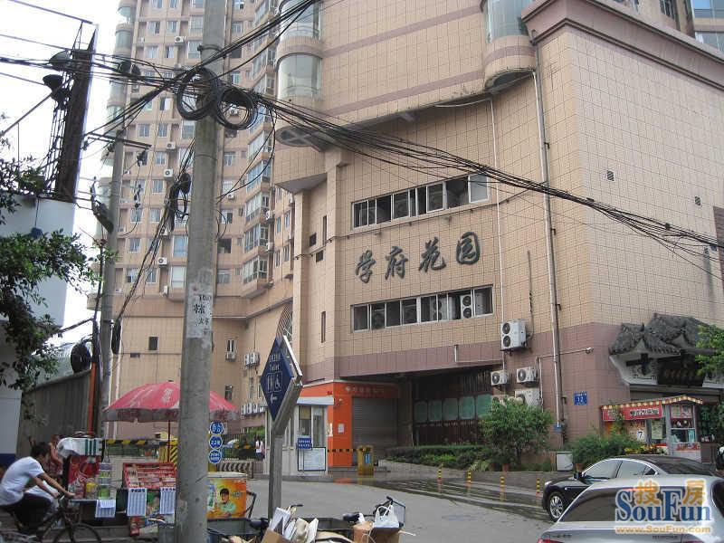 小区相关图