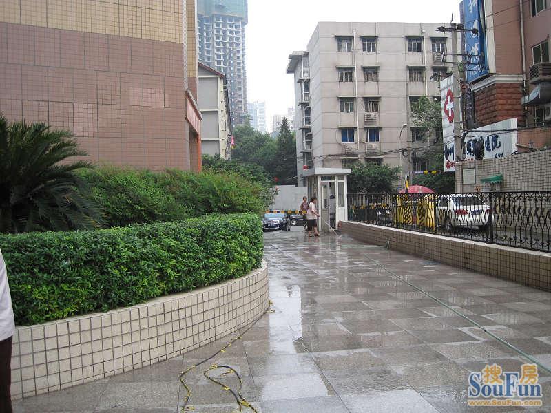 小区相关图