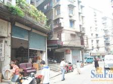 石头街 南北通透,采光好 装修好,环镜优美 近地铁 视野好,诚心出售