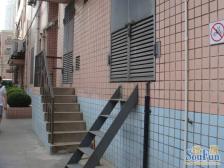 户型方正,旁边有百年外滩,采光良好。