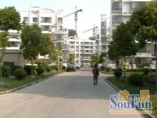 此房不靠马路 南北通 光线好满五只有一套房