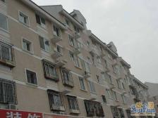 品质四房,三个卫生间,小区位置好,诚意出售。