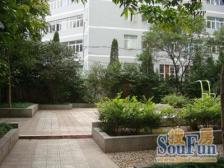 满五年房东名下就这一套,看房有钥匙,楼下就是双地铁