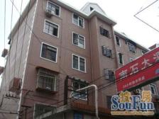 小区属于一区,自带南石路菜市场,水果卖场等。