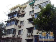 新上房源+19号线地铁口+中间楼层