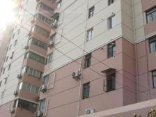 标准一房一厅,边套全明,房间和厅都有窗,很明亮通透