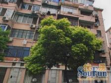 近地铁-精装修温馨舒适-房子保养很好-视野开阔