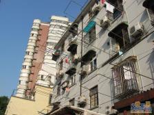 2024年交付的小区,全新装修,带天井看房方便。