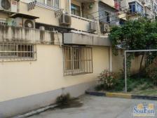 金悦乐方一路之隔,五院旁边南北两房采光好、配套齐全