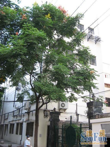 小区相关图