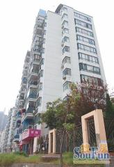 维多利亚华庭户型方正,采光好装修好,环镜优美视野好,诚心出售