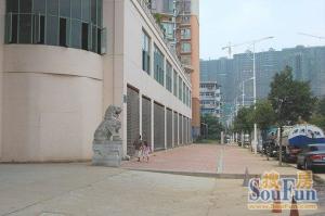 近地铁一号线 单位宿舍电梯房 停车方便 看中可议价