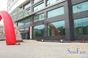 赣粤高速单位房户型通透小区已整改近江边