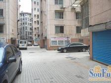 桃花苑商住小区 南北通透,采光好 视野好,诚心出售