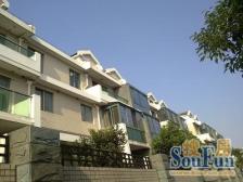 西郊佳景苑4室东朝向2030.00万元/套出售