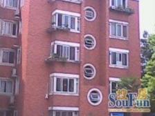 仙霞路中环边!西郊别墅区!西郊百联旁!一梯两户2楼!随时看!