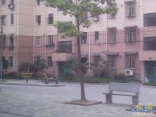 加班到深夜,通勤两小时,近地铁,把时间还给生活