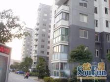 现场实勘,产权清晰,中间楼层,必看好房