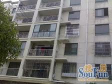 新上 推窗见景毛坯房,位置安静,诚心出售