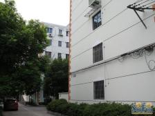 一梯两户,大开间,繁华地段,小区中心位置,诚意出售,精装好房,精装修