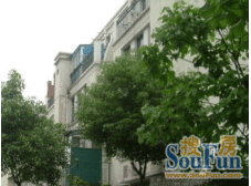 新出好房!非常罕见飞机户型!电梯高区大三房!有车位