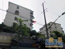 新上房源,地铁口,看房方便。价格便宜。