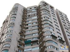 独霸虹口足球场,站在阳台上看甲A,单价5万出头拥有