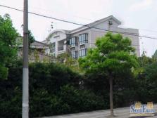 低密度小洋房,户型方正全明户型 ,地铁口