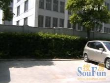 2五角场半站路,顶楼复式多120平,地下42平车库