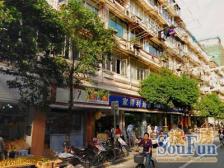 靠网红街愚园路,近地铁,采光刺眼