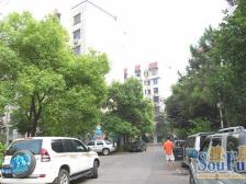 小区干净整洁 全明户型方形板正 户型通透客厅连阳台