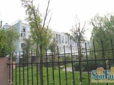 碧海云天 南北通透,采光好 装修好,环镜优美 近地铁 视野好,诚心出售