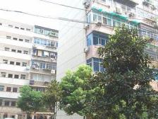 贤士湖住宅区贤士花园 南北通透,采光好 装修好,环镜优美 视野好,诚心出售