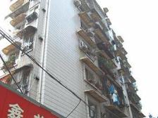 豫章后街(豫章美食城) 南北通透,采光好 视野好,诚心出售