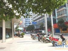 一号线万寿宫站旁,全天太阳,1房,坐北朝南