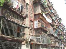 里洲小区 南北通透,采光好 装修好,环镜优美 视野好,诚心出售