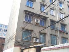 铁路三村 南北通透,采光好 视野好,诚心出售