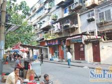 铁路三村 南北通透,采光好 中间楼层