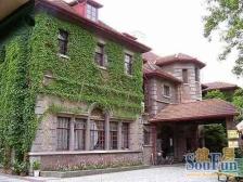 上下5层带室内电梯,全新装修,附双层地下室随时看房