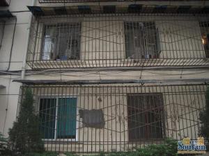 年丰巷53号 1室1厅 南