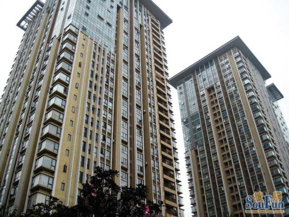 金茂广场!房东急售,转角双开间《甜甜圈,年租12万》